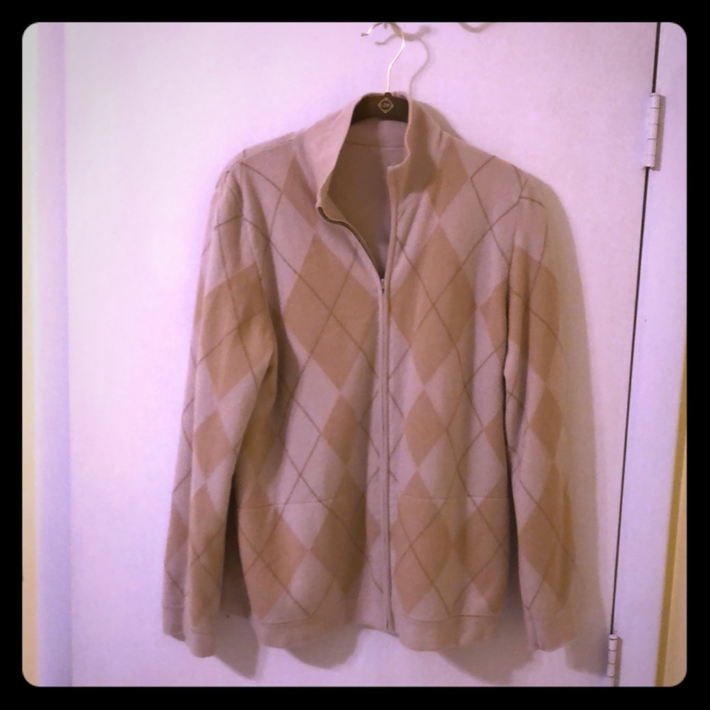 LAST CHANCE Malo Cashmere Zip up with front pocket